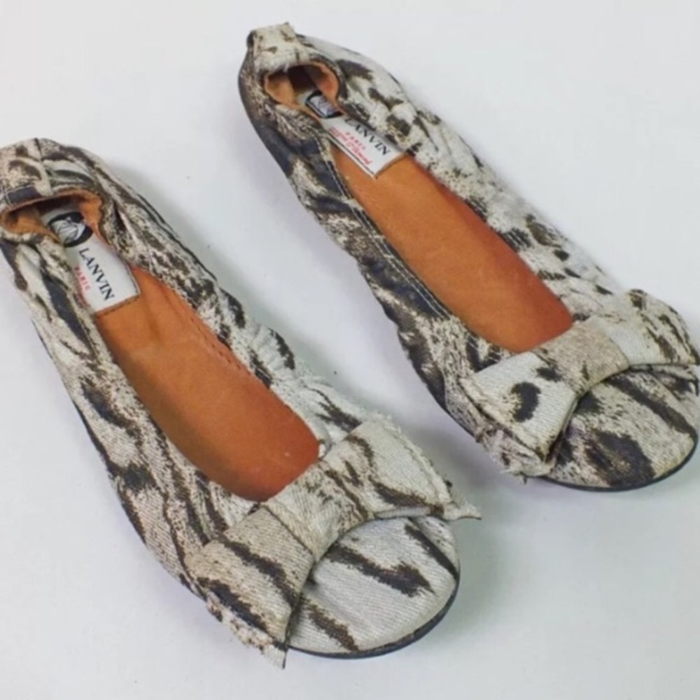 Lanvin flats